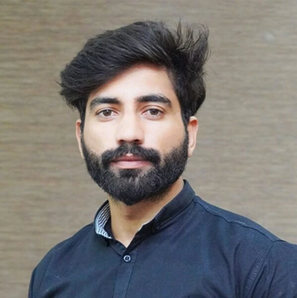 Rana Mubeen Senior UX Designer